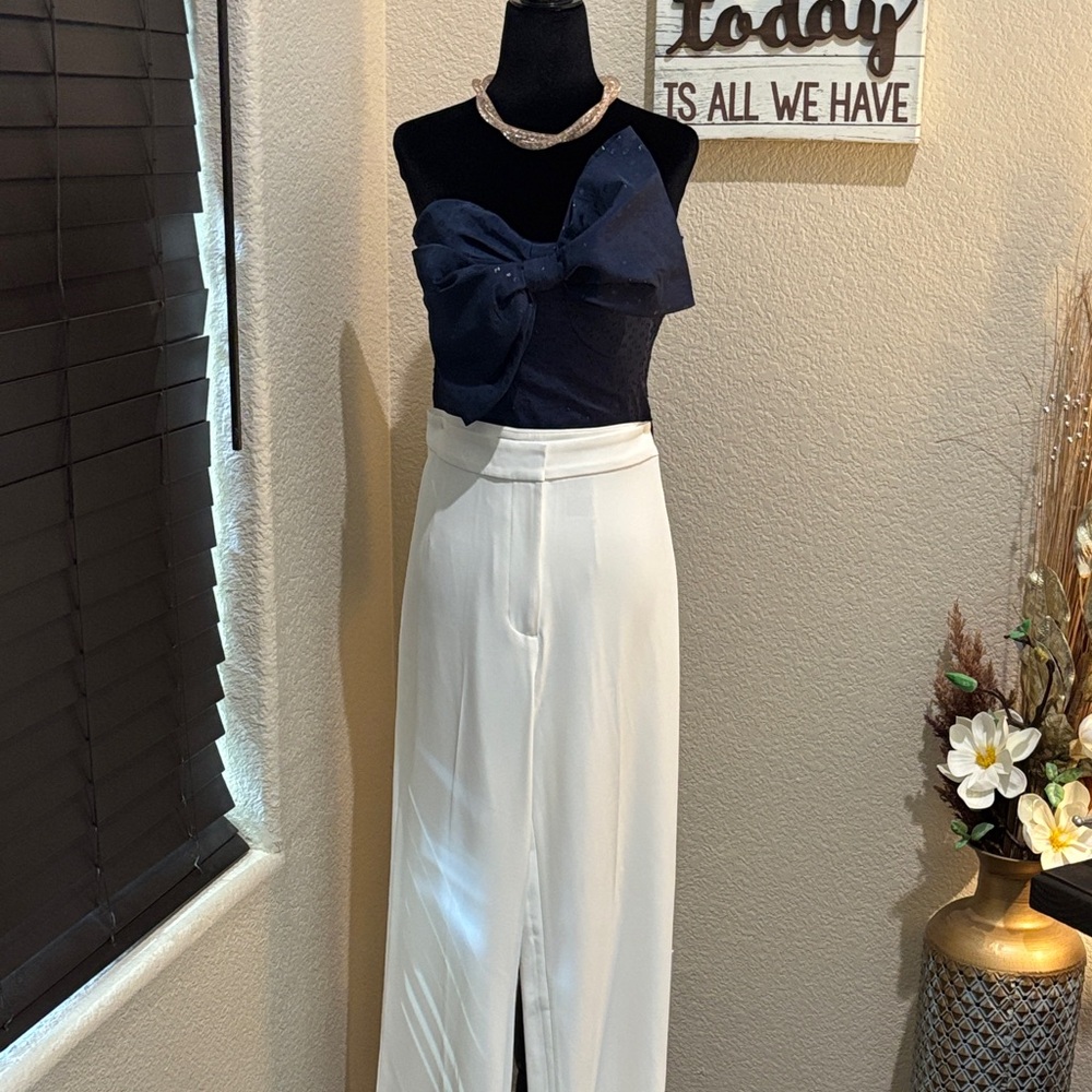 Hutch Navy top - Picture 4 of 4